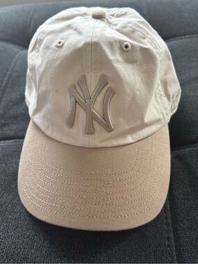 '47 Brand New York Yankees Two-Tone Baseball Hat